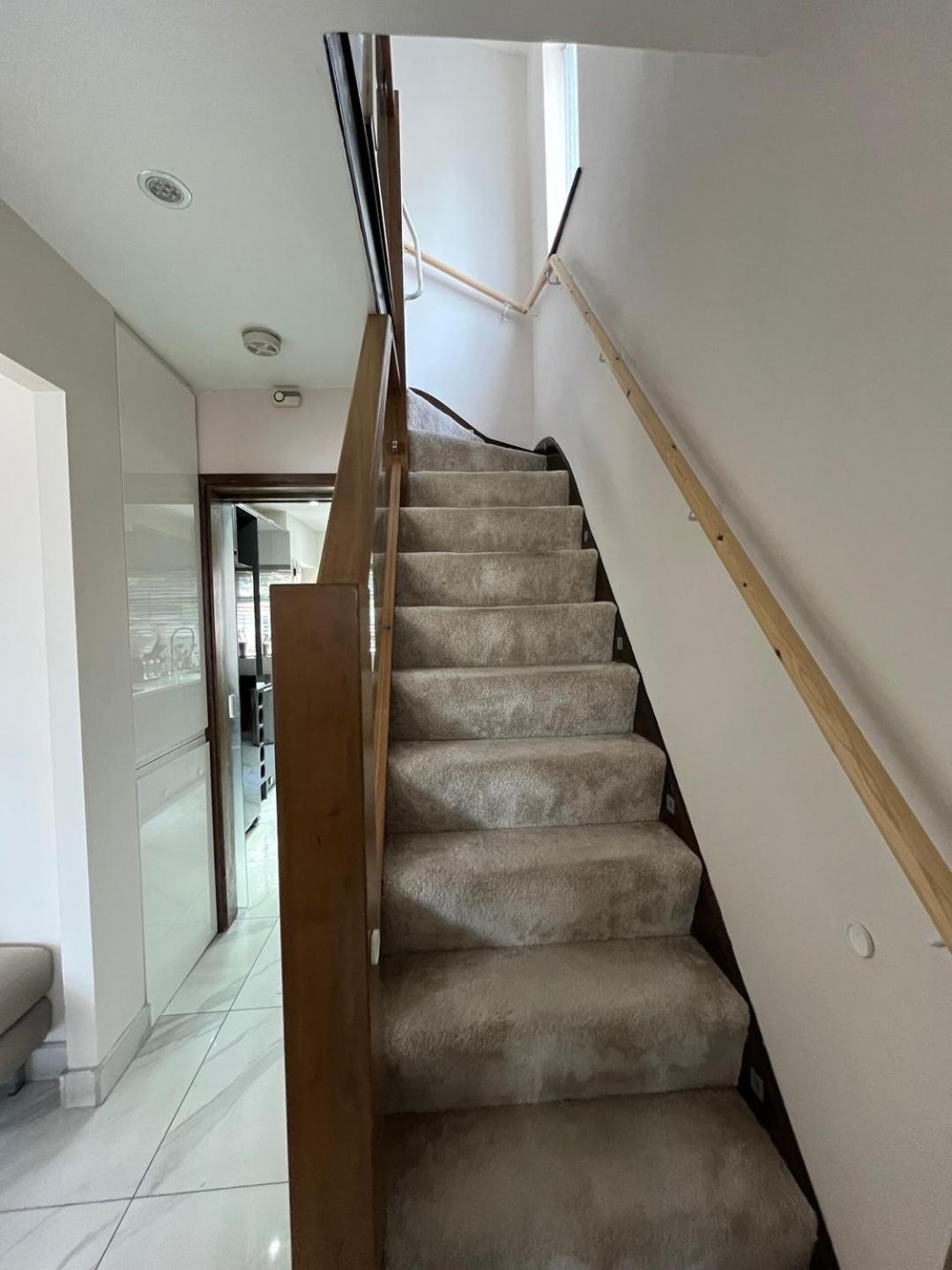 Ferienhaus Stylish 2 Bedroom House Wembley